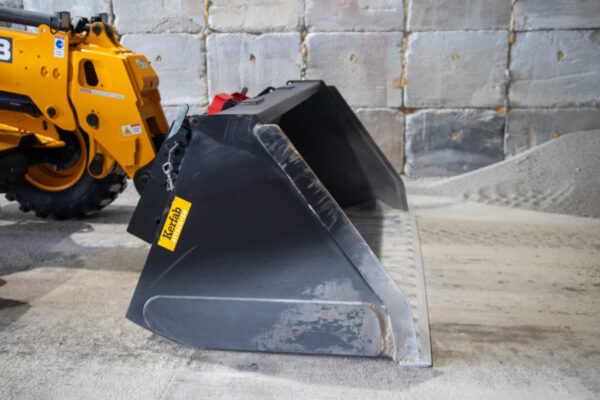 Kerfab Attach & Go Range - Telehandler Bucket - Image 10